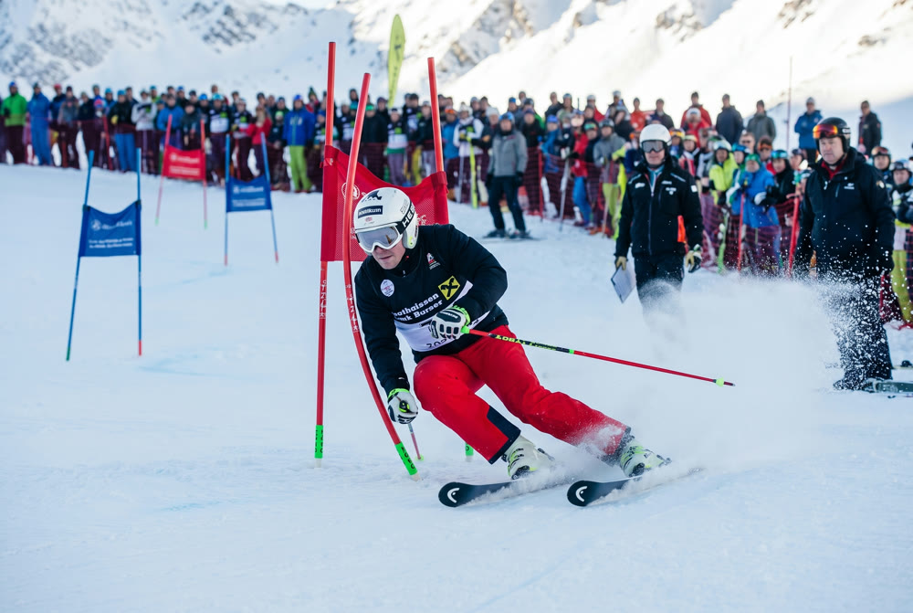 Rennteam des SV Wolfurt am Start beim Weißen Ring in Lech-Zürs