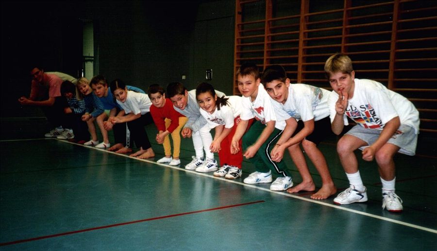 Kinder-skiROBIC in der Turnhalle, 1997